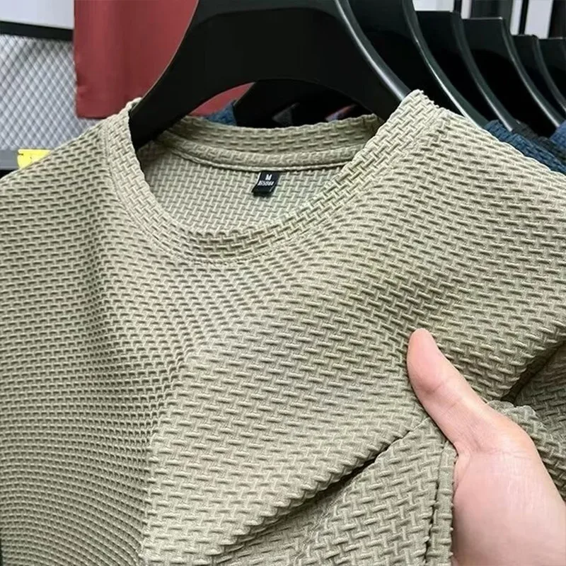 Mesh Ice Silk T-shirt Men's Short sleeved Round Neck New T-sleeved Men's Bottom Shirt Summer Solid Color Men's Top - Image 2